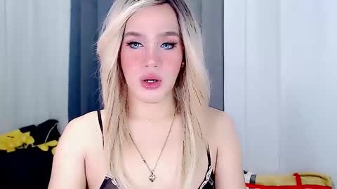 ARIANNE CUMS  online show from 03-02-25, 08:27