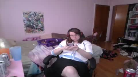 Ariathebrat online show from 06-15-26, 09:17