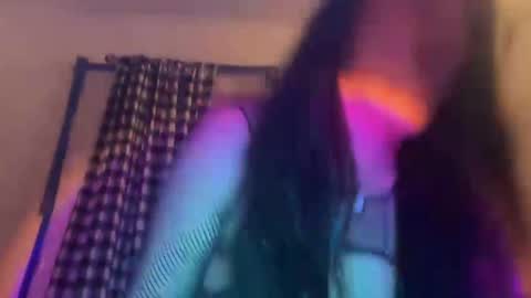 Aria online show from 01-13-25, 05:23