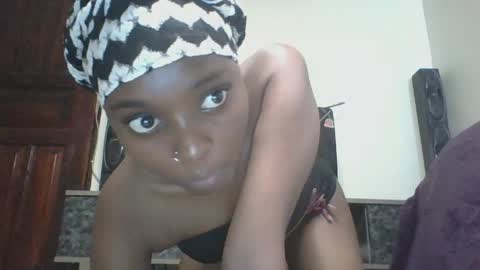 Tight pussy online show from 04-22-26, 06:49