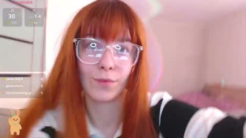 Snapshot of ariel_donovan chatting on 11-19-25, 02:06 Ariel Donovan online show from 11-19-25, 02:06