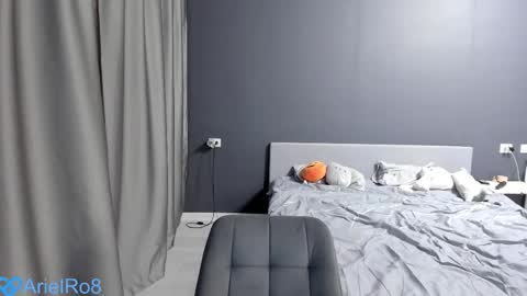 Snapshot of ariel_rouse chatting on 12-04-25, 07:11 Ariel online show from 12-04-25, 07:11