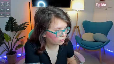 Ariell Mini online show from 05-04-26, 11:39