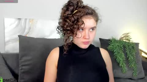 Ariella GTM3  Tue Wed Thu Fri Sat  0400 am-1030pm online show from 04-26-26, 01:14