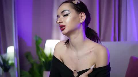 Snapshot of ariellakitty chatting on 03-11-26, 10:38 Ariella online show from 03-11-26, 10:38