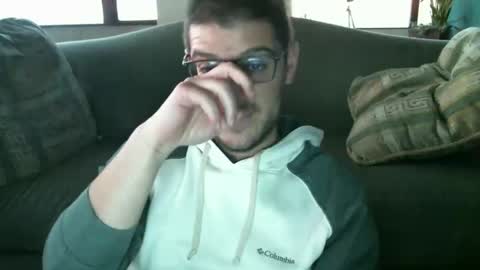 Snapshot of arielsinho chatting on 12-16-24, 11:18 Anon online show from 12-16-24, 11:18