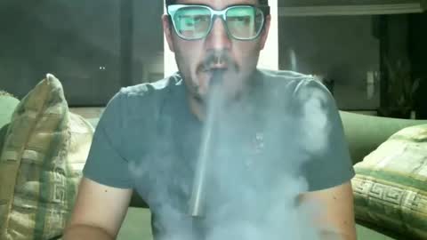 Snapshot of arielsinho chatting on 01-19-25, 05:15 Anon online show from 01-19-25, 05:15