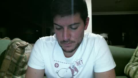 Snapshot of arielsinho chatting on 01-21-25, 04:43 Anon online show from 01-21-25, 04:43