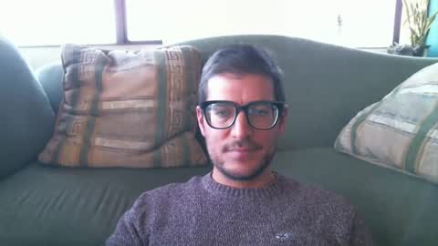 Snapshot of arielsinho chatting on 01-23-25, 09:29 Anon online show from 01-23-25, 09:29