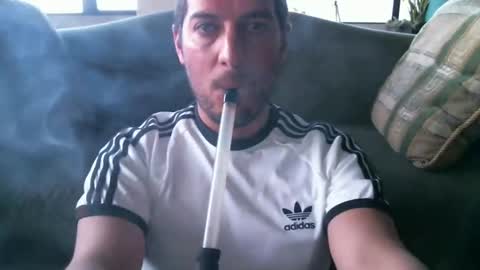 Snapshot of arielsinho chatting on 01-27-25, 10:49 Anon online show from 01-27-25, 10:49