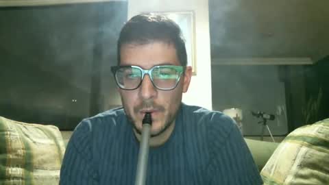 Snapshot of arielsinho chatting on 02-14-25, 04:04 Anon online show from 02-14-25, 04:04