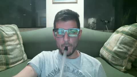 Snapshot of arielsinho chatting on 02-15-25, 06:55 Anon online show from 02-15-25, 06:55