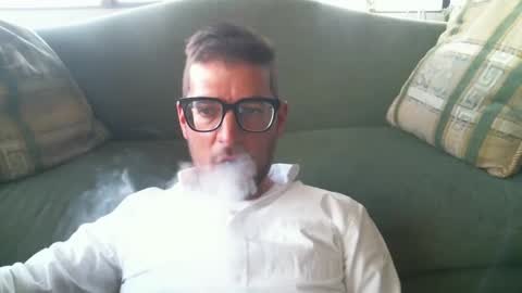 Snapshot of arielsinho chatting on 10-25-25, 07:08 Anon online show from 10-25-25, 07:08