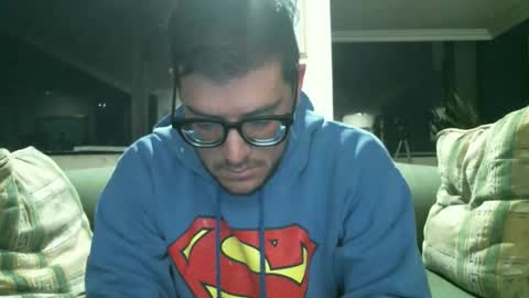 Snapshot of arielsinho chatting on 11-17-25, 02:39 Anon online show from 11-17-25, 02:39