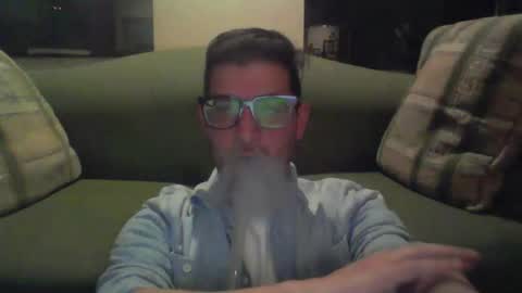 Snapshot of arielsinho chatting on 12-16-25, 04:39 Anon online show from 12-16-25, 04:39