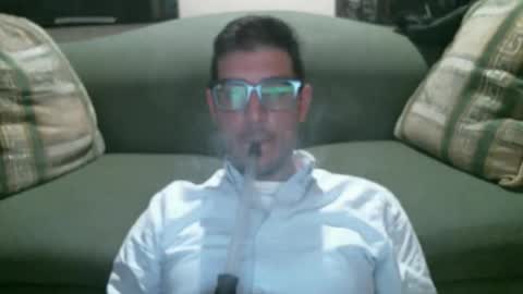 Snapshot of arielsinho chatting on 12-21-25, 05:58 Anon online show from 12-21-25, 05:58