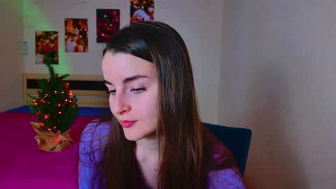 arielstonks_lovee online show from 12-18-24, 03:47