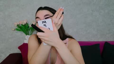 arielstonks_lovee online show from 11-10-25, 04:22