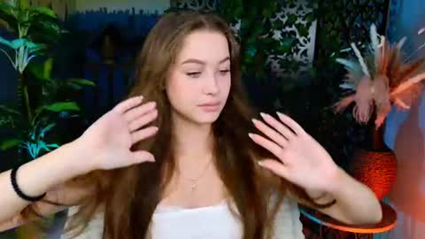 arielsykes online show from 06-12-26, 06:01
