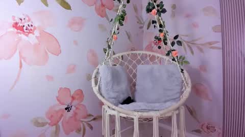 Arietta online show from 02-01-26, 12:04