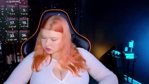 Snapshot of ariettaheart chatting on 11-28-25, 11:02 Adele online show from 11-28-25, 11:02