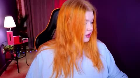 Snapshot of ariettaheart chatting on 02-10-26, 04:55 Adele online show from 02-10-26, 04:55