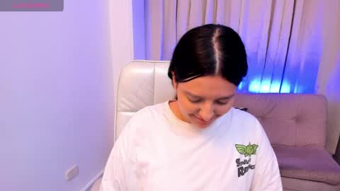 arihanna_london online show from 05-26-26, 03:24