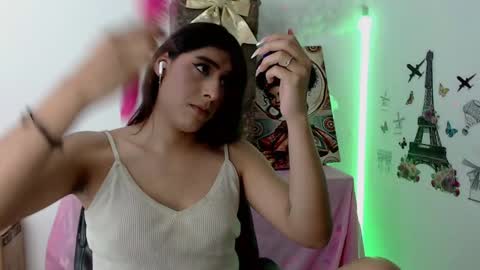 Ariana Forero ---- independet model online show from 01-16-25, 08:36