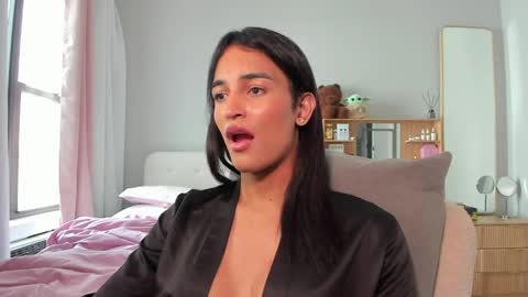 Aria online show from 04-18-26, 05:50