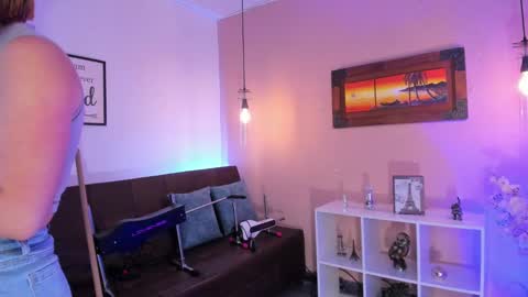  Arianna  online show from 02-15-25, 07:17