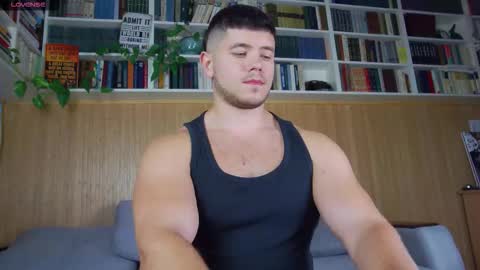 Snapshot of arilass chatting on 09-11-25, 11:32 A n g e l f r o m H e l l online show from 09-11-25, 11:32