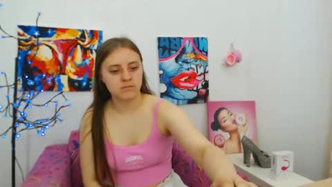 arinabelle online show from 06-14-26, 04:03