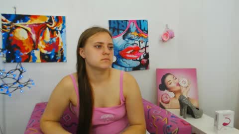 arinabelle online show from 07-04-26, 04:24
