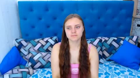 arinabelle online show from 07-18-26, 02:32