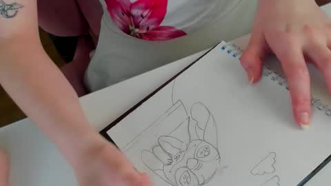 Snapshot of arinakubrick chatting on 03-10-26, 05:29 Arinakubrick online show from 03-10-26, 05:29