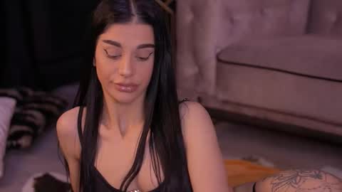 Snapshot of arinarhodes chatting on 01-10-26, 06:20 Arina online show from 01-10-26, 06:20