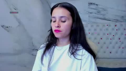 Snapshot of arisha_lee2 chatting on 07-08-26, 06:45 arisha_lee2 online show from 07-08-26, 06:45