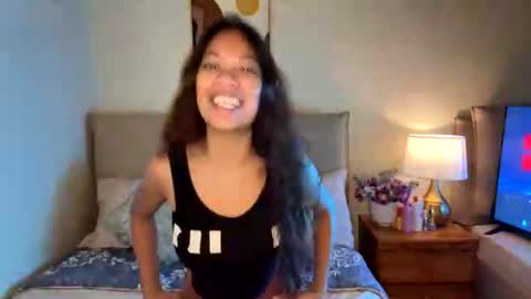 Ari  online show from 06-15-26, 02:25