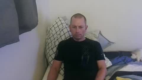 Snapshot of arizona222222 chatting on 02-04-26, 11:27 luv2benawty online show from 02-04-26, 11:27