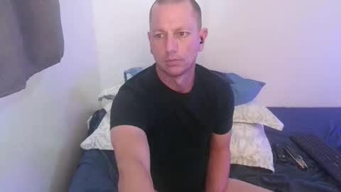 Snapshot of arizona222222 chatting on 02-11-26, 09:20 luv2benawty online show from 02-11-26, 09:20