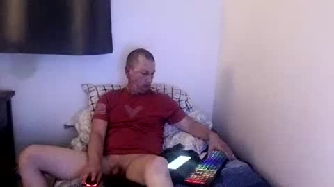 Snapshot of arizona222222 chatting on 03-07-26, 01:13 luv2benawty online show from 03-07-26, 01:13