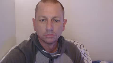 Snapshot of arizona222222 chatting on 03-12-26, 04:24 luv2benawty online show from 03-12-26, 04:24