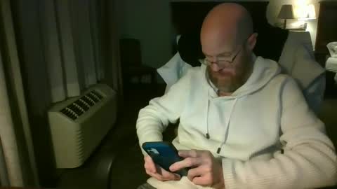 Snapshot of arizonapiercedcock chatting on 01-29-25, 01:48 Jasson online show from 01-29-25, 01:48