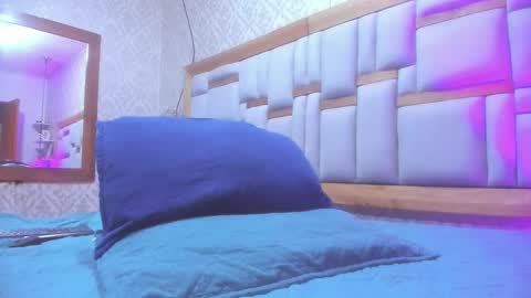 Arleth  online show from 11-11-25, 03:06