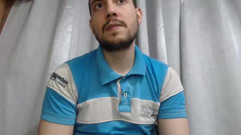 Snapshot of armando_2002 chatting on 02-21-25, 02:39 ARMANDO online show from 02-21-25, 02:39