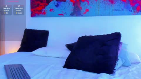 Snapshot of arminjones1 chatting on 02-07-25, 04:37 online show from 02-07-25, 04:37