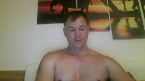 Snapshot of armyskater32 chatting on 09-09-25, 09:20 armyskater32 online show from 09-09-25, 09:20