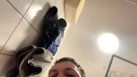 armyskater32 online show from 11-04-25, 09:14