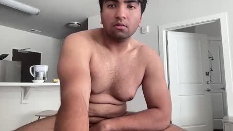 Snapshot of arnicbod chatting on 11-13-25, 05:01 arnicbod online show from 11-13-25, 05:01