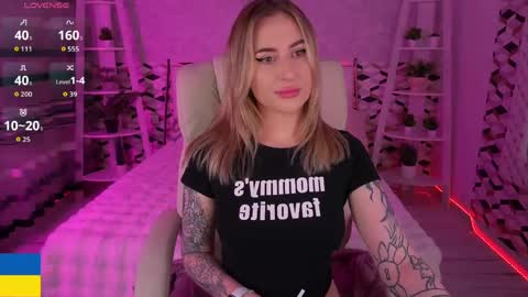 AROLINA online show from 04-23-26, 09:39